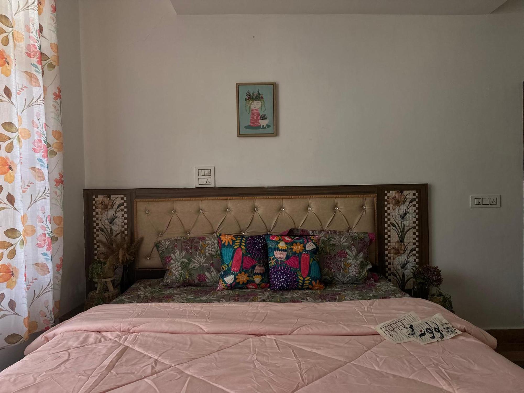Bīr La Casa By Cosmic Kriyaホステル エクステリア 写真
